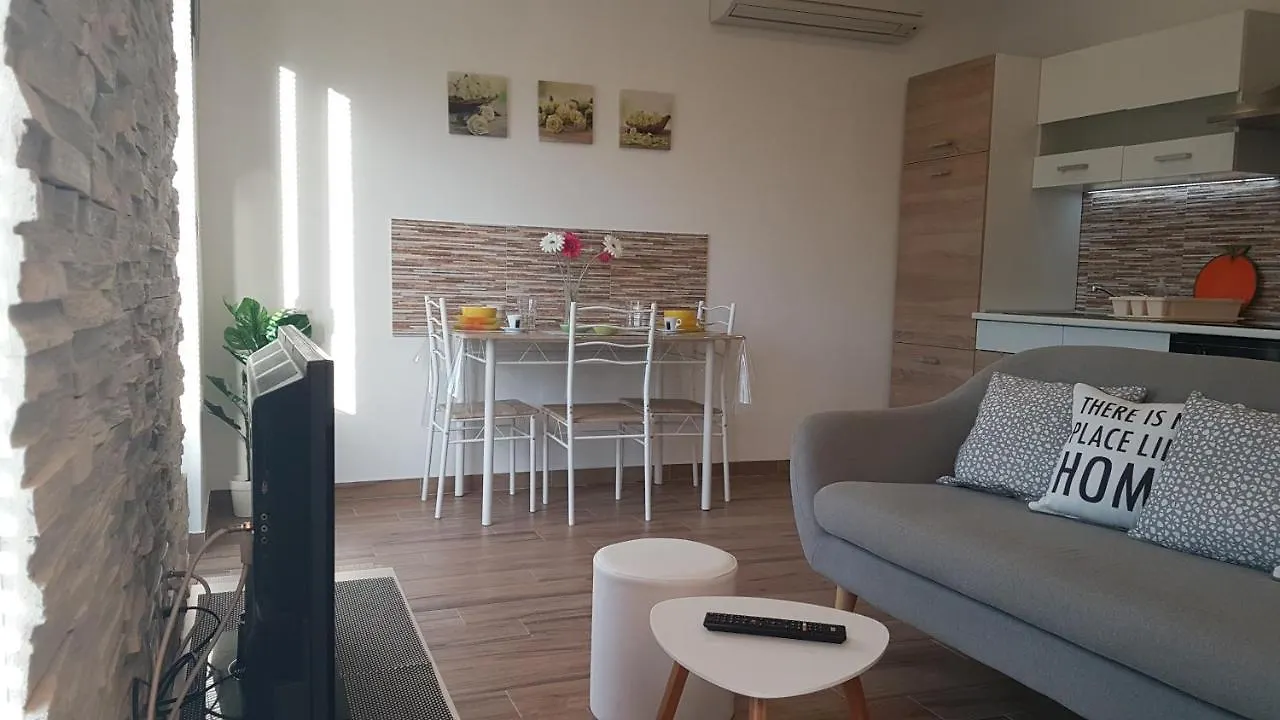 Apartments Glorija Pula Hırvatistan